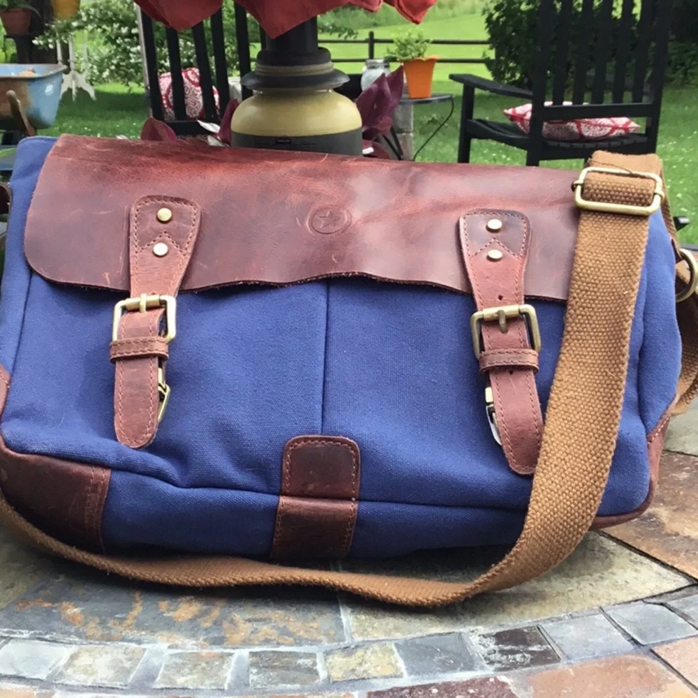 Messenger Brand - canvas with leather - good condition - Picture 1 of 8